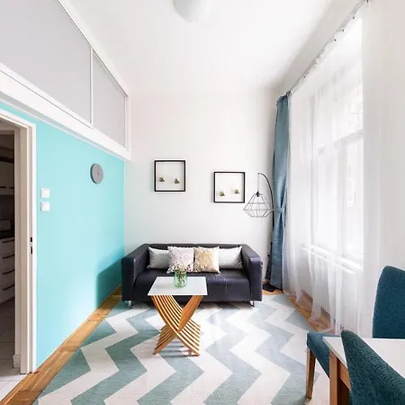 Boris' Royal Vinohrady Apartament